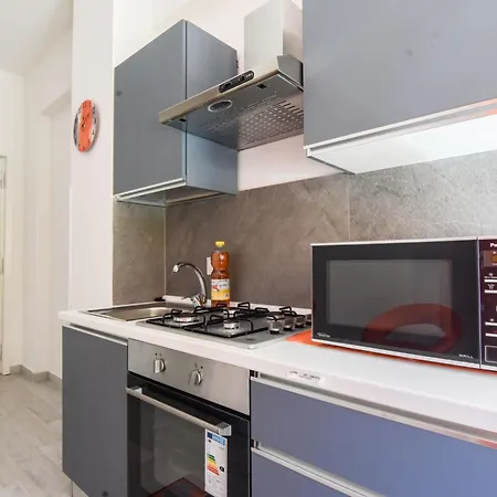 Orange House Roma